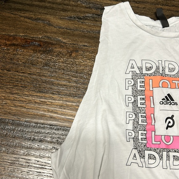 Peloton x Adidas women’s Tee, size XL - Picture 6 of 11